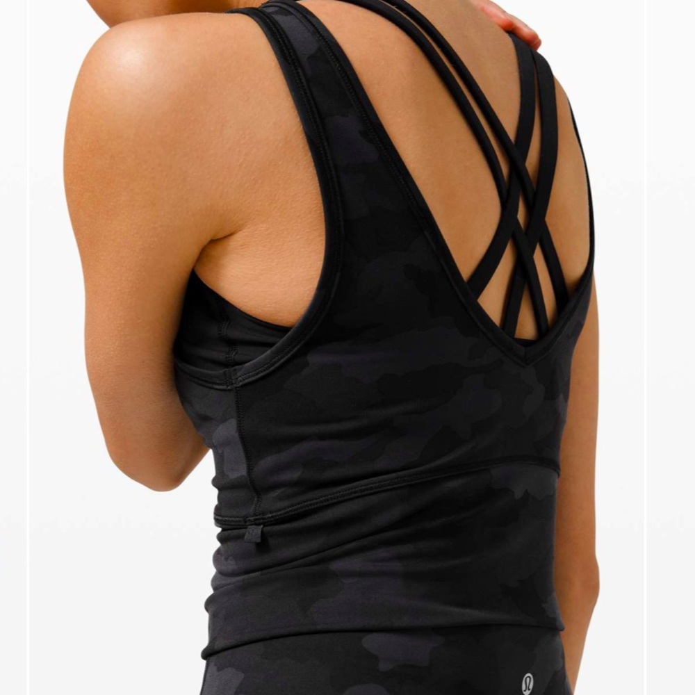 Lululemon Everlux Power Pivot Tank Black Camo